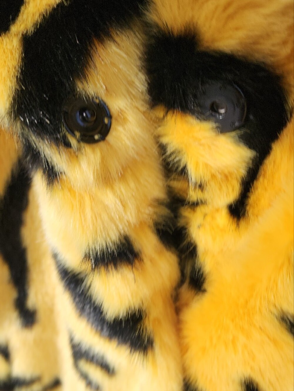 Lazy Oaf Yellow & Black Faux Fur Animal Print Coat Size Small - Picture 7 of 11